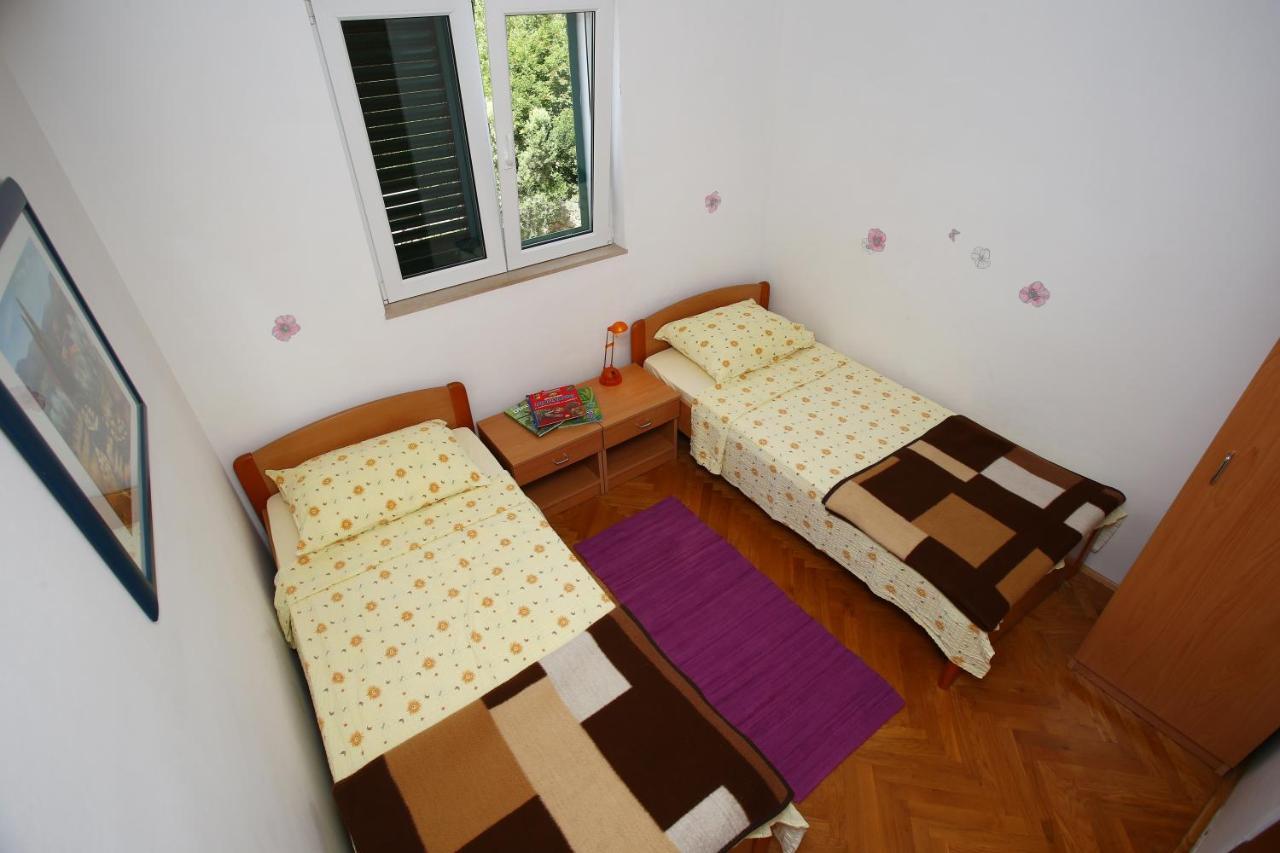 Apartments Vila Ana Seline Eksteriør billede