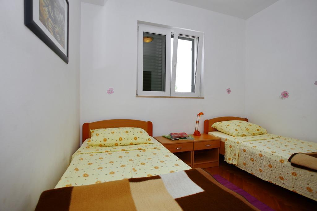 Apartments Vila Ana Seline Eksteriør billede